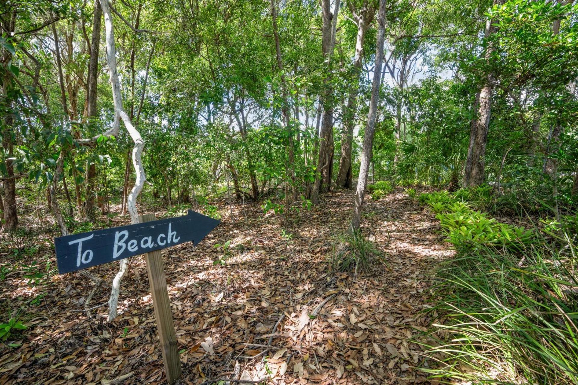16 Ibis Court - Rainbow Shores, Beautiful, Private&Peaceful, Wi-fi Rainbow Beach Exterior foto